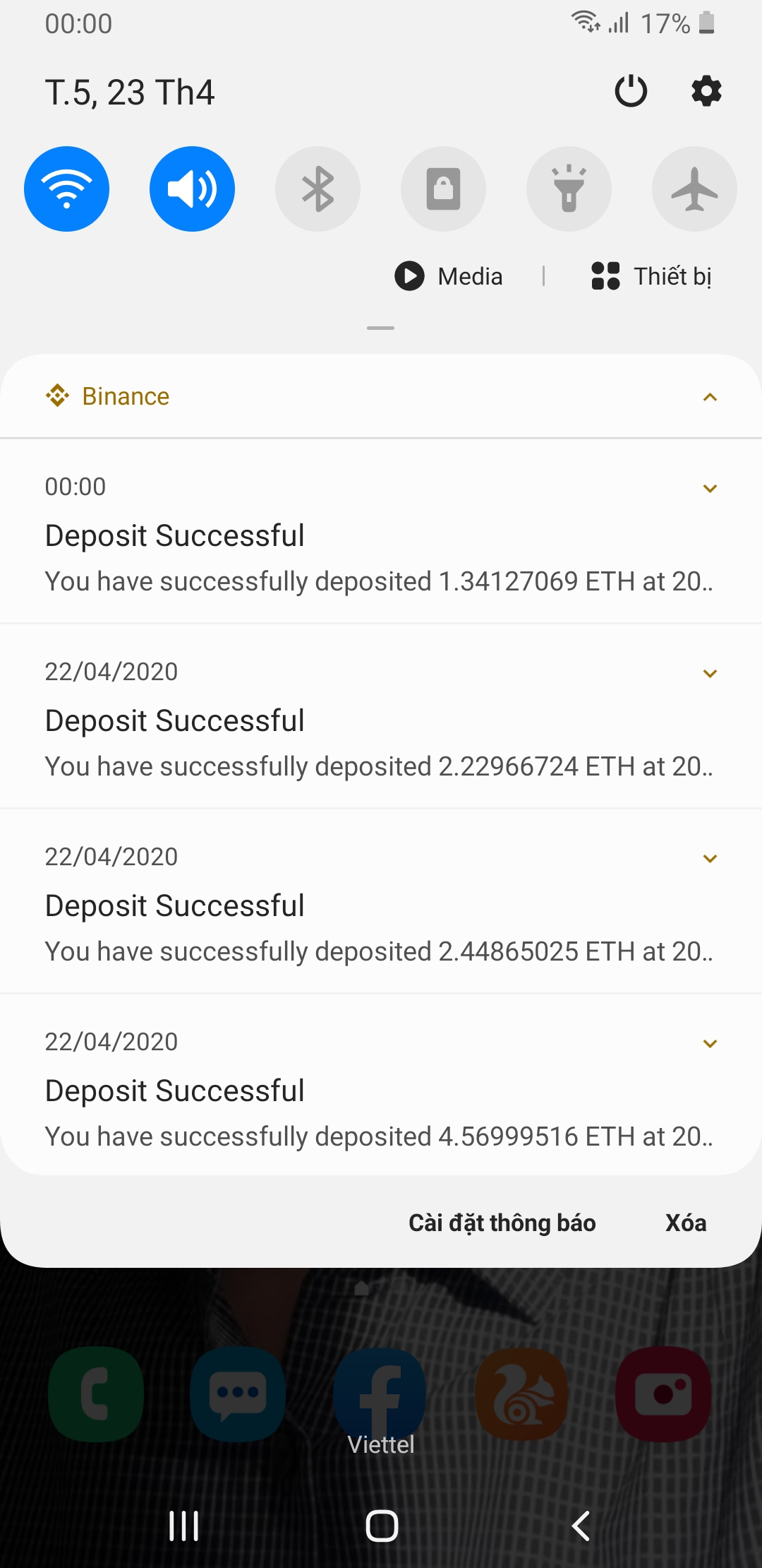 Screenshot_20200423-000046_One UI Home.jpg